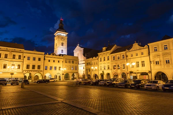 Ceske Budejovice tarihi merkezinde gece, Budweis, Budvar, S