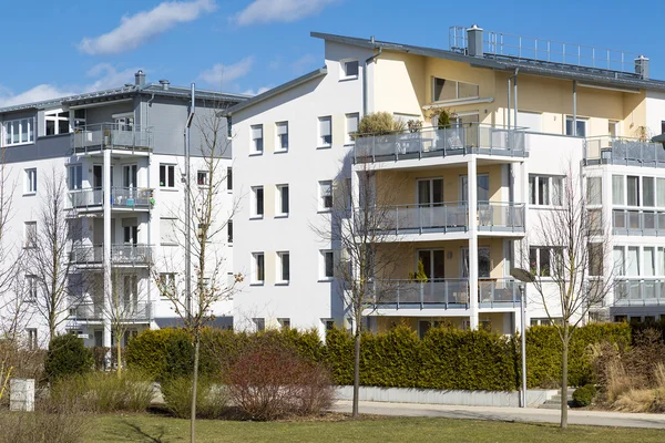 Neue Wohnung mit Balkon — Stockfoto