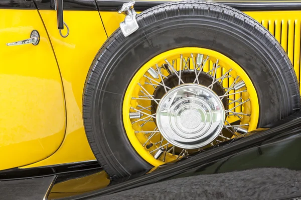 Side Detail of a Vintage Car — Stock Photo, Image