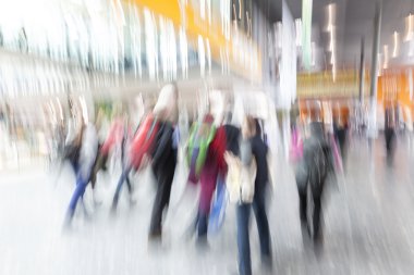 İnsanların akışı modern iç mekan, Hareket Bulanıklığı