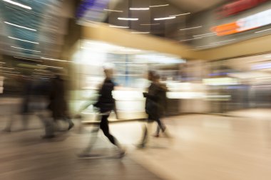 İnsan kasıtlı bulanık görüntü