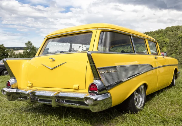 Franken, Tyskland, 18 juni 2016: Chevrolet vintage bil, bakifrån — Stockfoto