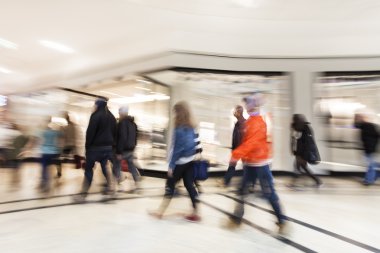 İnsan kasıtlı bulanık görüntü