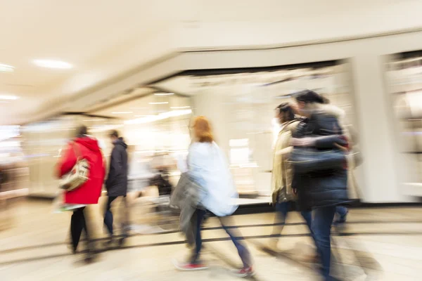 Intentional blurred image of people — Stock Photo, Image