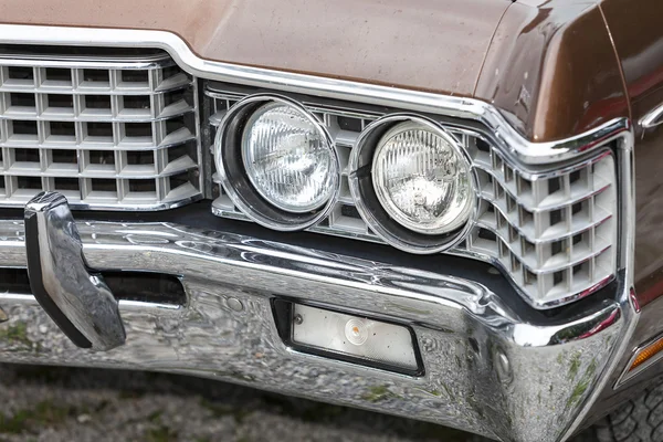 Detalle delantero de un coche Mercury vintage — Foto de Stock