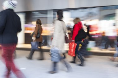 Alışveriş, alışveriş çılgınlığı şehirde mutlu