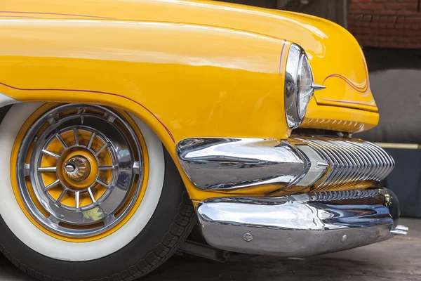 Dornbirn, Austrian, 12 June 2011: Front detail of Ford Thunderbi — Stock Photo, Image