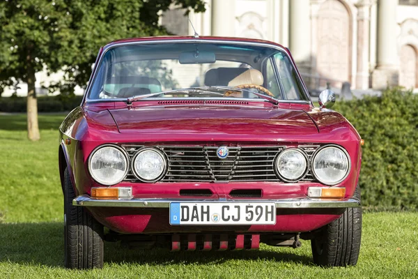 Emmering, Germany, 19 September 2015: Alfa Romeo vintage car — Stock Photo, Image