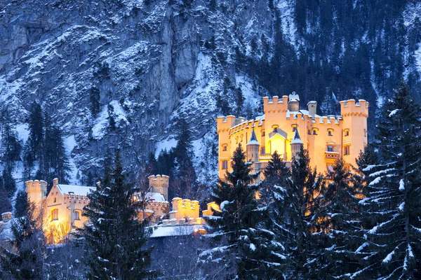 Замок Гогеншвангау в Баварских Альпах — стоковое фото