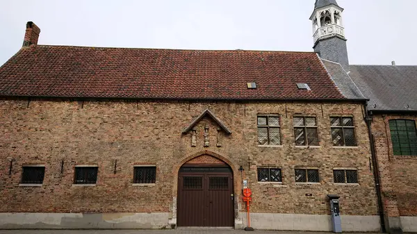 Brügge Belgien Mai 2018 Dächer Und Fenster Alter Authentischer Backsteinhäuser — Stockfoto