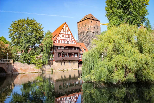Старые Дома Мосты Через Каналы Нюрнберге Бавария Германия — стоковое фото