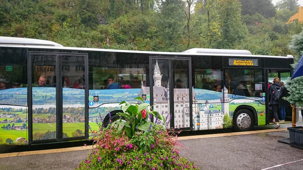 Schwangau Bavorsko Německo Září 2018 Speciální Autobus Který Zaveze Turisty — Stock fotografie
