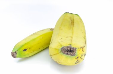 Beyaz arkaplanda muz.