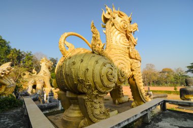 Ha şarkı heykel antik nesne içinde Tayland