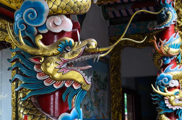 Dragón de China, templo chino en Tailandia . — Foto de Stock