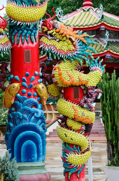 Dragón de China, templo chino en Tailandia . — Foto de Stock