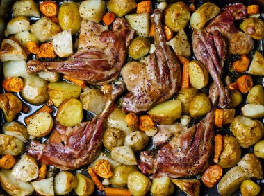 fırında ördek bacak