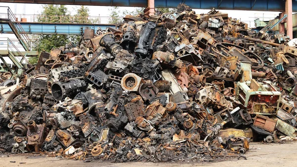 Berge Von Altmetall Zum Recyceln Bereit — Stockfoto