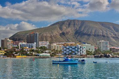Los Christianos şehir Tenerife adasında