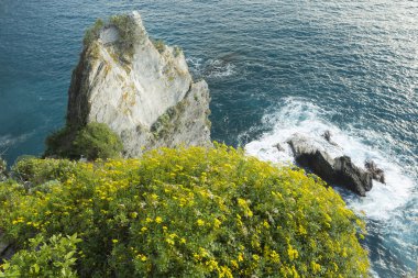 Kış aylarında deniz kıyısı