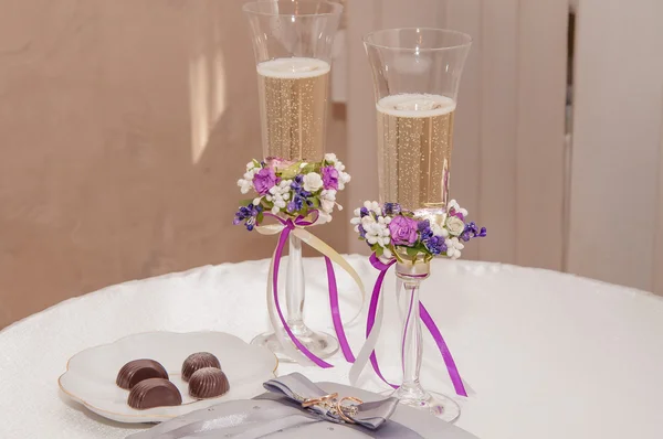 Svatební sklenice se šampaňským — Stock fotografie