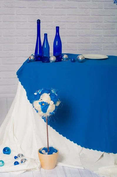 Buffet servido no inverno azul com — Fotografia de Stock