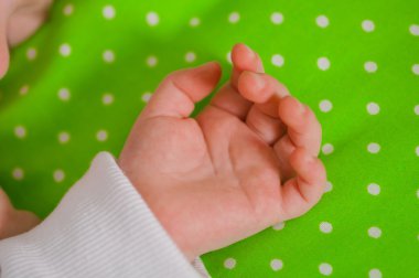 Küçük bir bebek uyku yardım