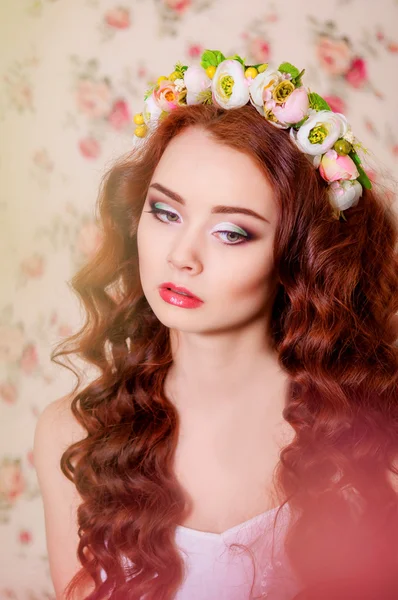 Girl with long fair hair in a  wreath — Stock Photo, Image