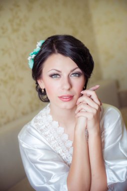 Sabah evde genç gelin