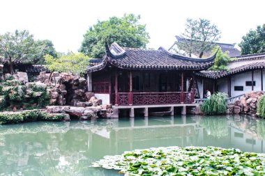 Suzhou, Çin, 06 Ağustos 2018: Suzhou 'daki Balıkçı Bahçesi' nin güzel manzarası