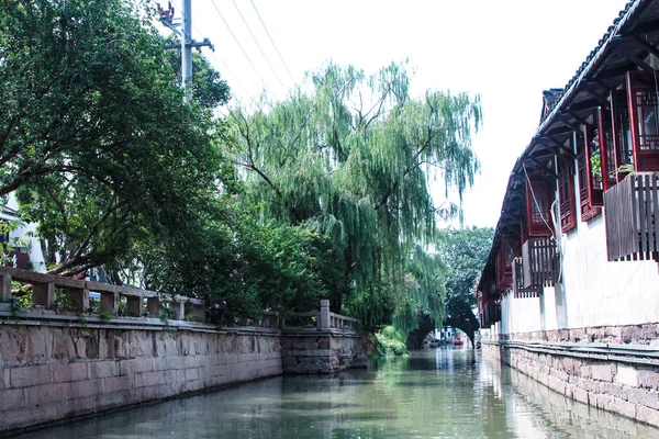 Suzhou China Ago 2018 Vida Está Pleno Apogeo Las Estrechas —  Fotos de Stock