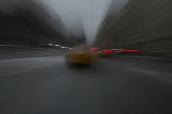 Cars Drive Streets Gloomy Autumn Day Motion — Stock Photo, Image
