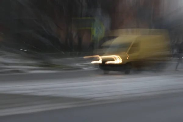 Cars Drive Streets Gloomy Autumn Day Motion — Stock Photo, Image