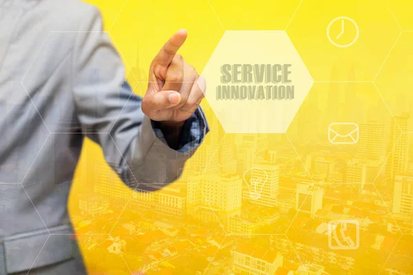 Szolgáltatási Innováció Szó Érintőképernyőn Futurisztikus Koncepcióval — Stock Fotó