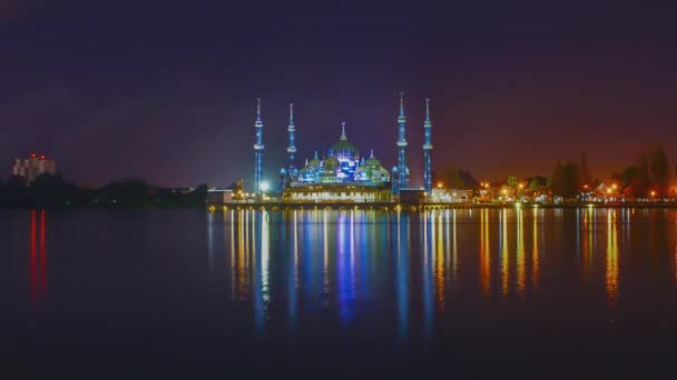 Timelapse Beautiful Shah Alam Mosque Sunset Efecto Inclinación Hacia Abajo — Vídeos de Stock