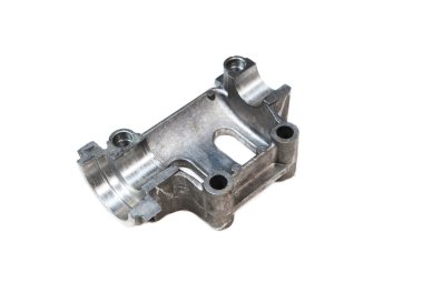 Beyaz arka plan üzerinde izole otomobil parçaları