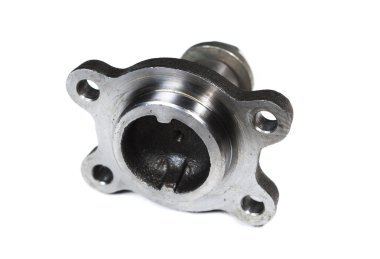 Beyaz arka plan üzerinde izole otomobil parçaları