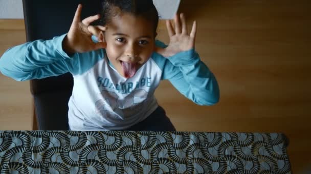 Girl making funny faces — Stock Footage Girl making funny faces Stock Footage