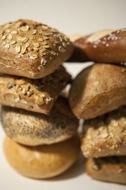 Bun ve tohum olmadan rulo