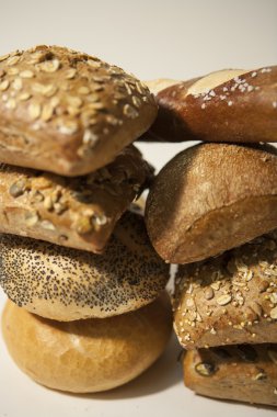 Bun ve tohum olmadan rulo