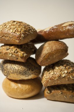 Bun ve tohum olmadan rulo