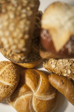 Bun ve tohum olmadan rulo