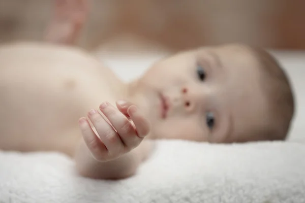 Baby hand — Stockfoto