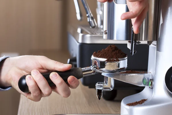 Coffee preparation — Stock Photo, Image