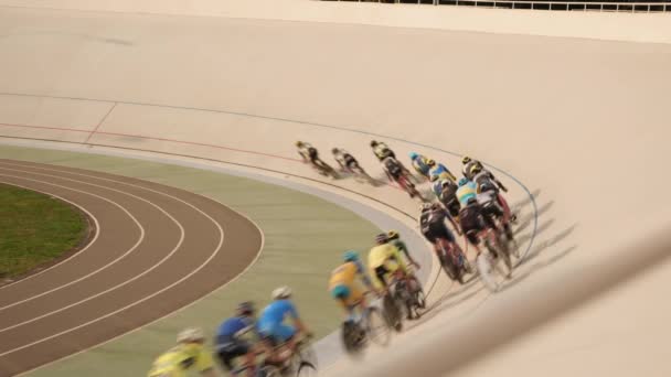 Cycling track in Kyiv. Training at velodrome. Cycling training. Bicycle race velodrome — Stock Video