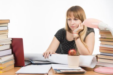 Hakir görme ve laptop monitör seyir yorgunluk ile öğrenci