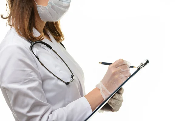 Doctor Writes Pen Clipboard Piece Paper — Stock Photo, Image