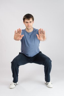 Genç atlet ağız kavgası gerçekleştirir