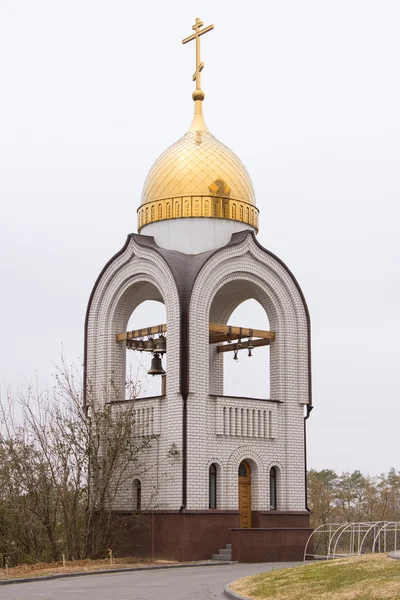 The bell tower at the church of All Saints at Mamayev Kurgan — Stockfoto