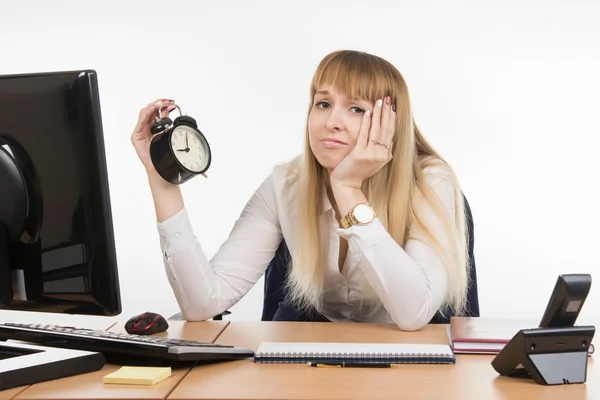 Dull office employee does not want to work in the morning in the office — Stock Photo, Image